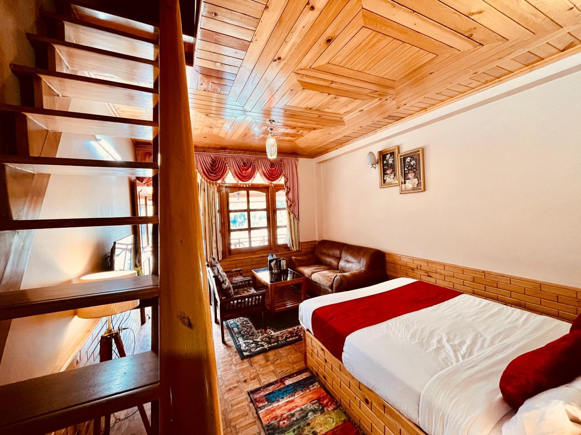 Hotel Hollywood Manali - Scenic River & Mountain View With Premium Rooms Buitenkant foto